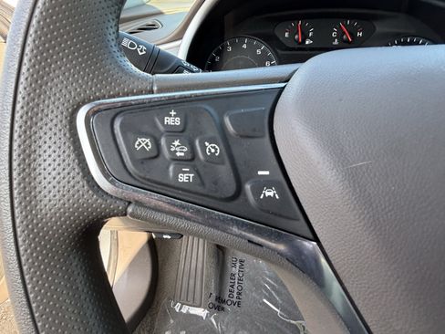 Used 2023 Chevrolet Malibu LT FWD image 25