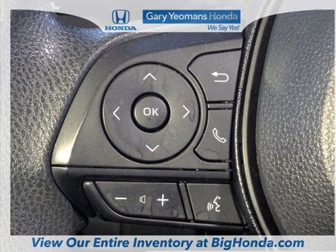 Used 2022 Toyota Corolla LE image 23