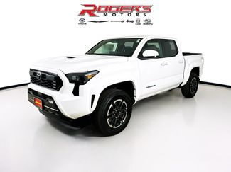 Certified 2025 Toyota Tacoma TRD Sport AWD/4WD video 3