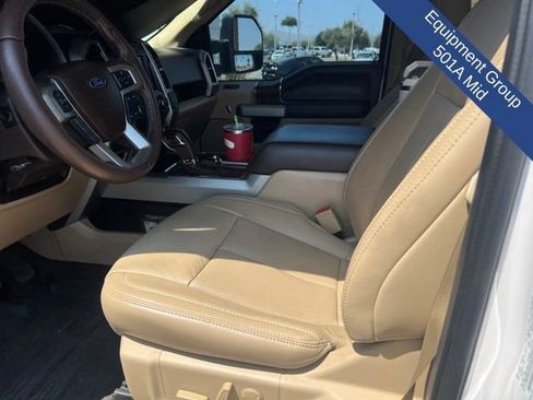 Used 2019 Ford F150 Lariat w/ Equipment Group 501A Mid AWD/4WD image 8