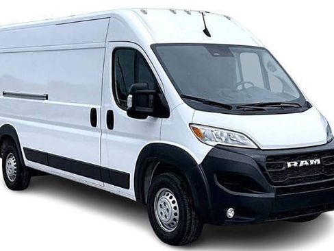 Used 2026 RAM ProMaster 2500 w/ Convenience Group FWD image 2
