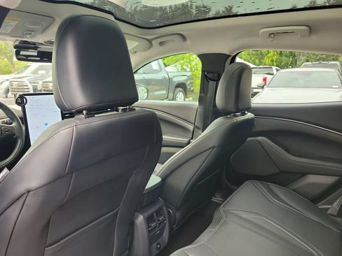 Used 2024 Ford Mustang Mach-E Premium RWD image 26