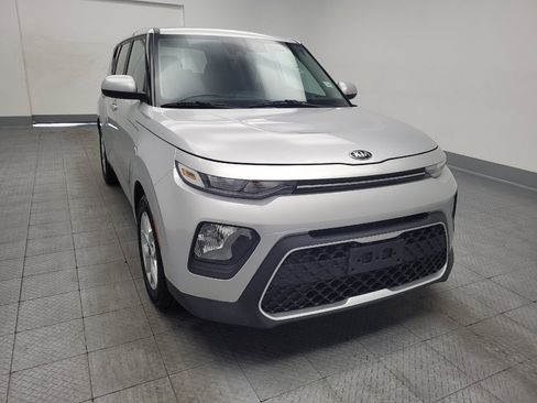 Used 2021 Kia Soul S FWD image 14