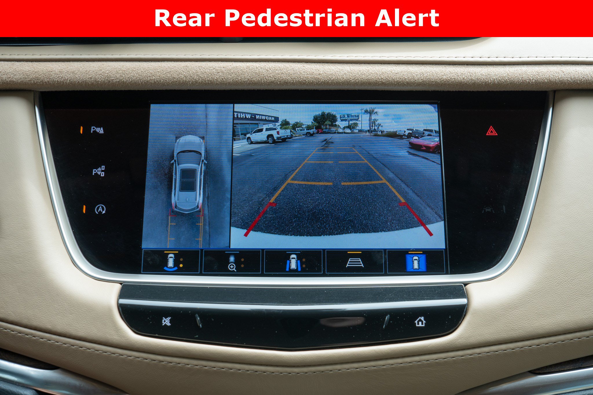 Used 2024 Cadillac XT5 Premium Luxury w/ Platinum Package FWD image 18