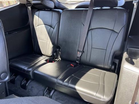 Used 2021 Buick Enclave Avenir w/ Avenir Technology Package image 21