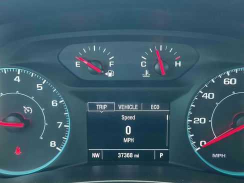 Used 2023 Chevrolet Equinox LS FWD image 25
