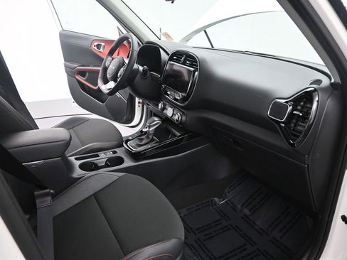 Certified 2023 Kia Soul GT-Line w/ GT-Line Technology Package FWD image 21