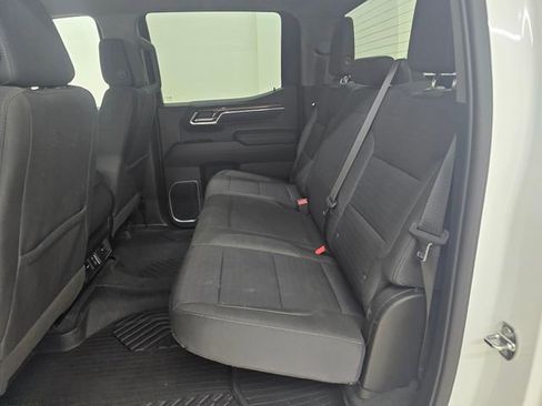 Used 2022 Chevrolet Silverado 1500 RST AWD/4WD image 6