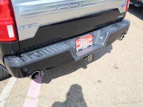 Used 2019 Ford F150 Limited image 16