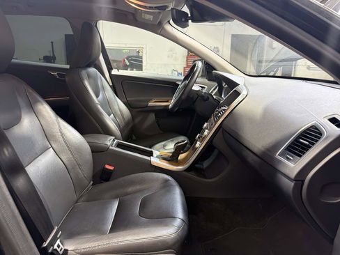 Used 2017 Volvo XC60 T6 Inscription w/ Preferred Option Package AWD/4WD image 27