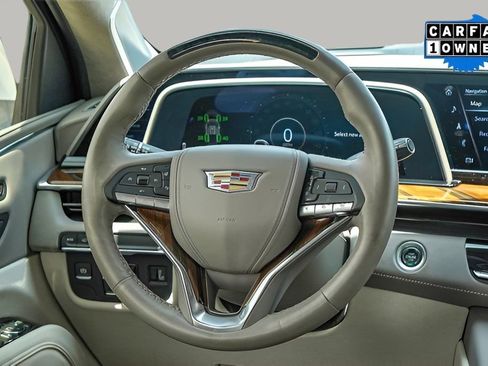 Used 2024 Cadillac Escalade Sport Platinum w/ LPO, ONYX Package image 28