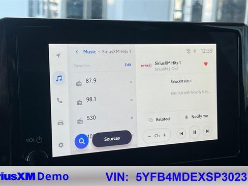 Certified 2025 Toyota Corolla LE image 29