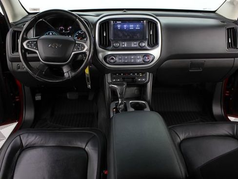 Used 2021 Chevrolet Colorado LT w/ Safety Package RWD image 9