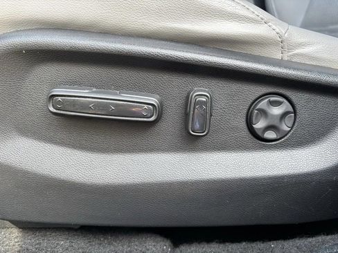 Used 2021 Honda CR-V EX-L image 21