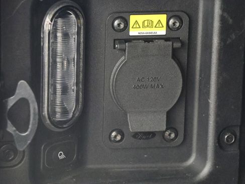 Used 2022 Ford Maverick XLT w/ Equipment Group 300A Standard image 13