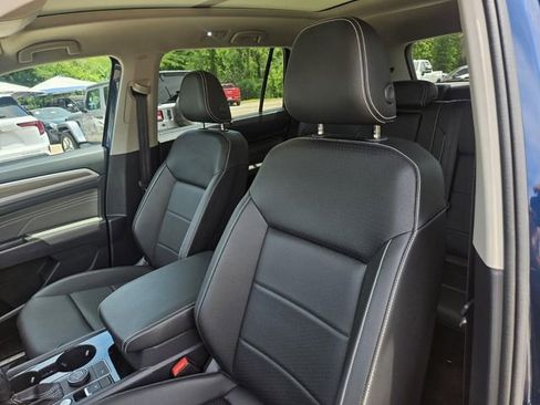 Used 2023 Volkswagen Atlas SEL AWD/4WD image 13