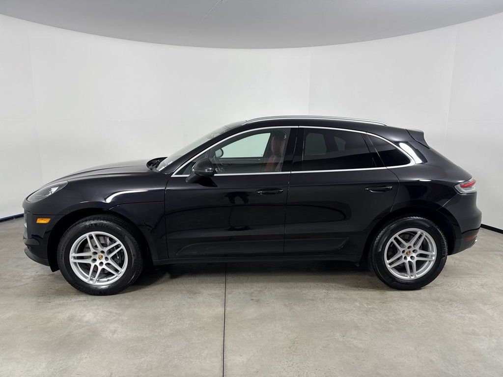 Certified 2021 Porsche Macan AWD/4WD image 2