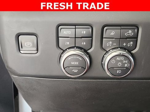 Used 2024 GMC Sierra 2500 Denali Ultimate w/ Max Trailering Package AWD/4WD image 19