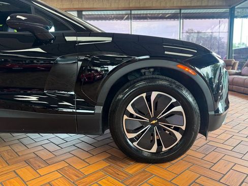 Used 2024 Chevrolet Blazer EV LT image 10