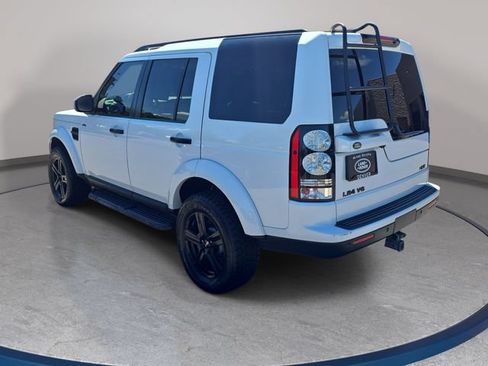 Used 2016 Land Rover LR4 HSE AWD/4WD image 8