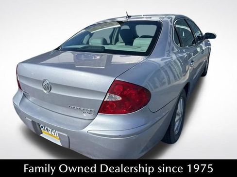 Used 2006 Buick LaCrosse CXL image 3