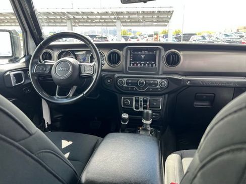 Used 2021 Jeep Wrangler Unlimited Sport AWD/4WD image 34