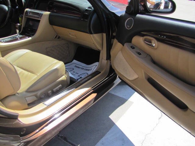 Used 2007 Lexus SC 430 Convertible w/ Preferred Accessory Pkg RWD image 18