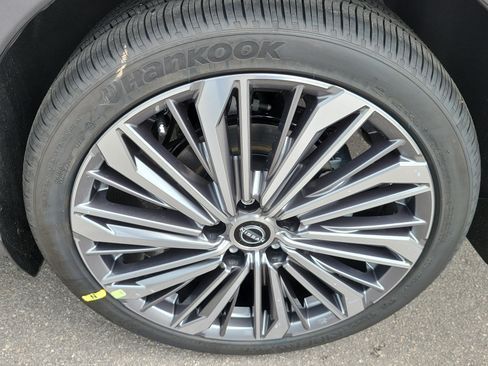 New 2026 Nissan Altima 2.5 SV w/ SV Premium Package FWD image 8