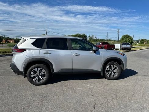 Certified 2023 Nissan Rogue SV AWD/4WD image 6