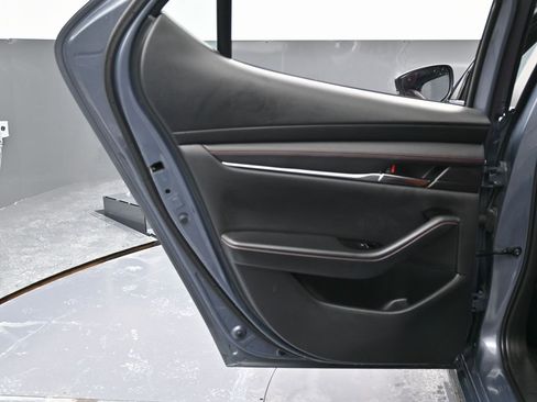 Used 2024 MAZDA MAZDA3 s image 34