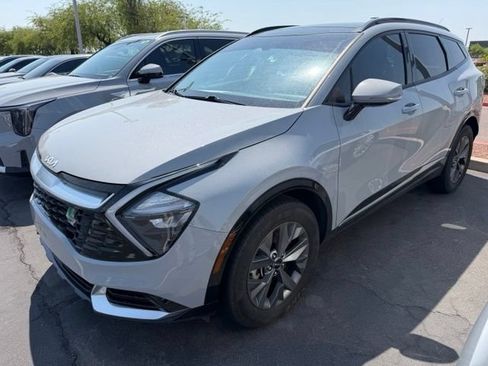 Used 2023 Kia Sportage SX AWD/4WD image 2