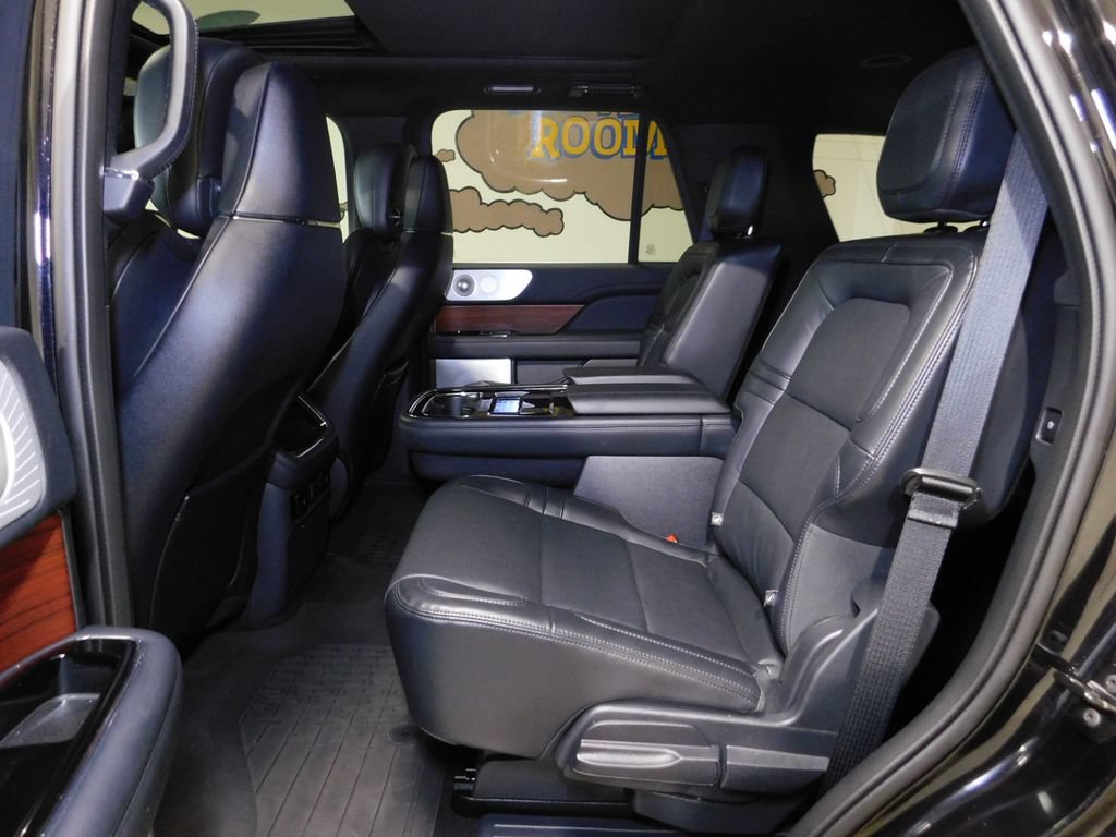 Used 2024 Lincoln Navigator Reserve w/ Equipment Group 201A AWD/4WD image 78