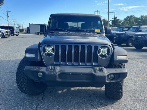 Used 2018 Jeep Wrangler Unlimited Sport S image 8
