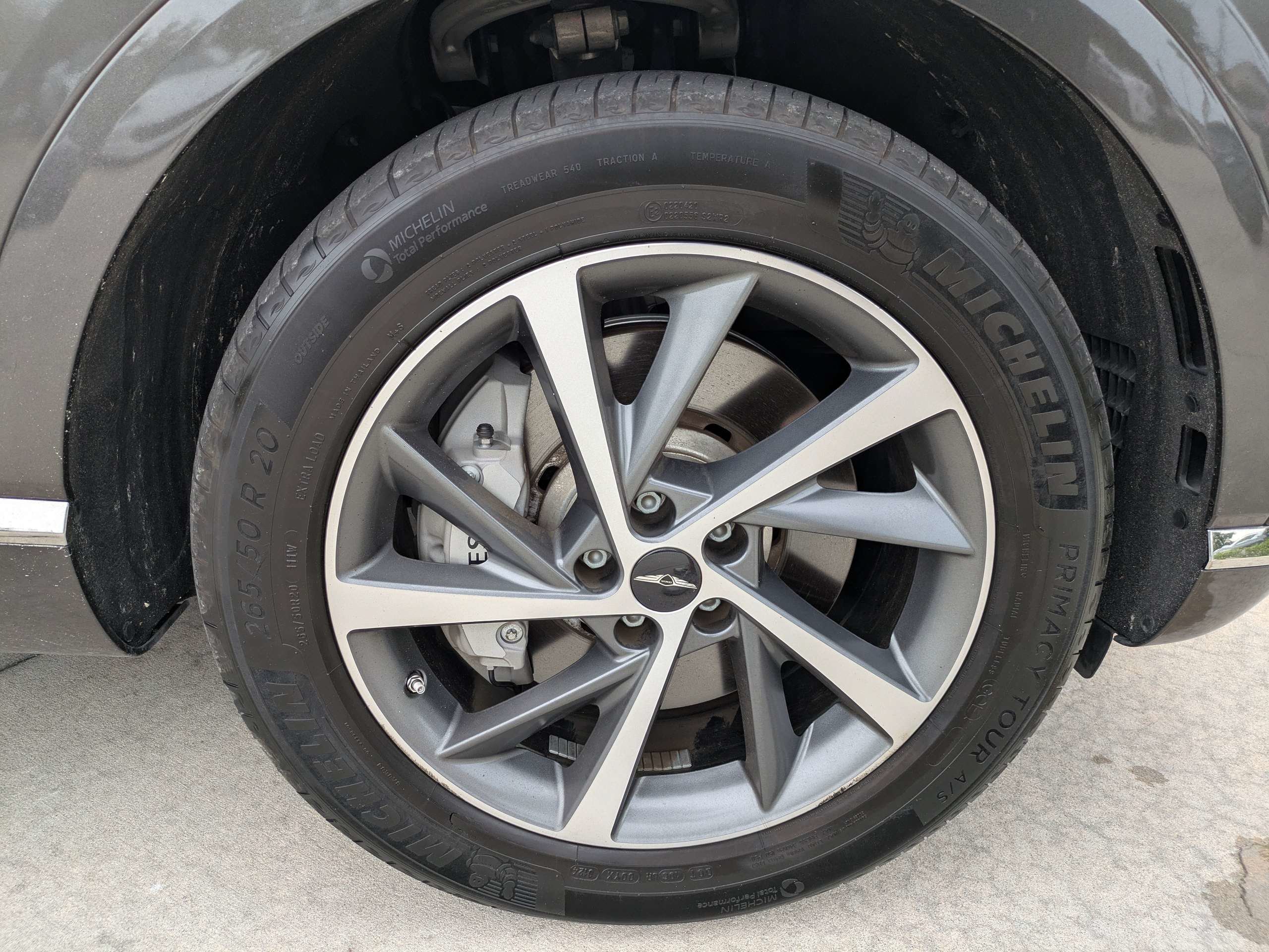 Certified 2025 Genesis GV80 3.5T Advanced AWD/4WD image 9