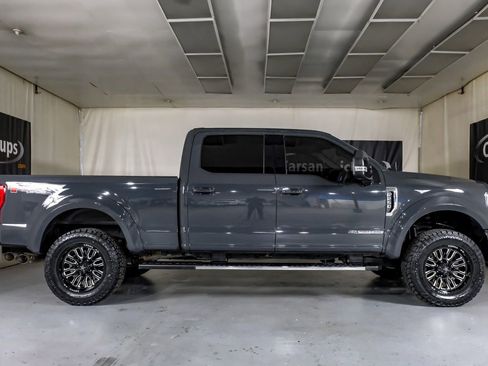 Used 2021 Ford F250 Lariat w/ Lariat Ultimate Package image 6