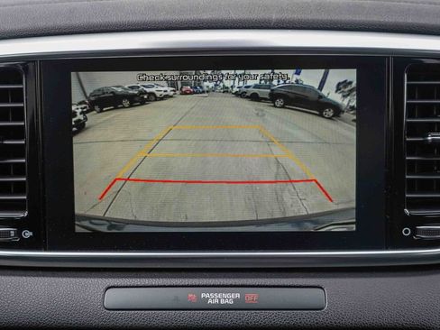 Used 2022 Kia Sportage EX FWD image 29