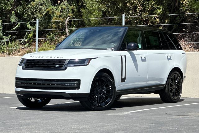 New 2026 Land Rover Range Rover Long Wheelbase SE AWD/4WD image 1