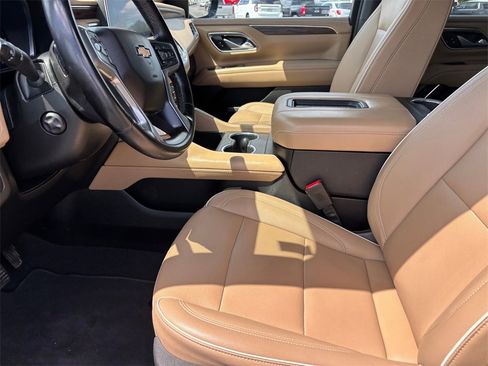 Used 2023 Chevrolet Tahoe Premier image 10