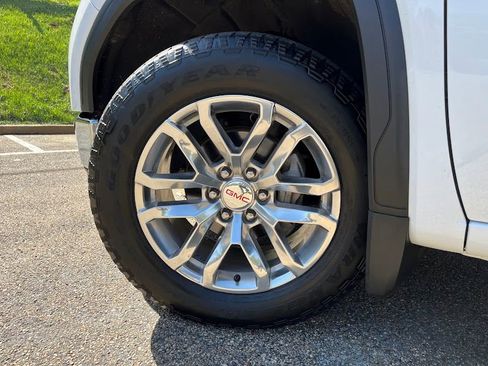 Used 2020 GMC Sierra 1500 SLE w/ SLE Value Package image 51