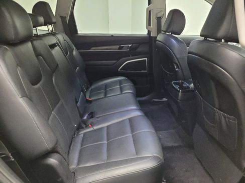 Used 2020 Kia Telluride EX w/ Towing Package AWD/4WD image 19