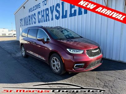Used 2021 Chrysler Pacifica Limited