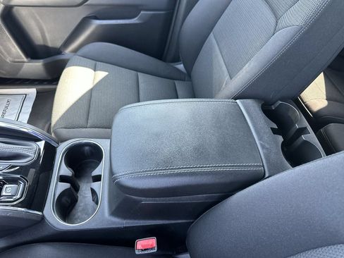 Used 2024 GMC Canyon Elevation RWD image 27