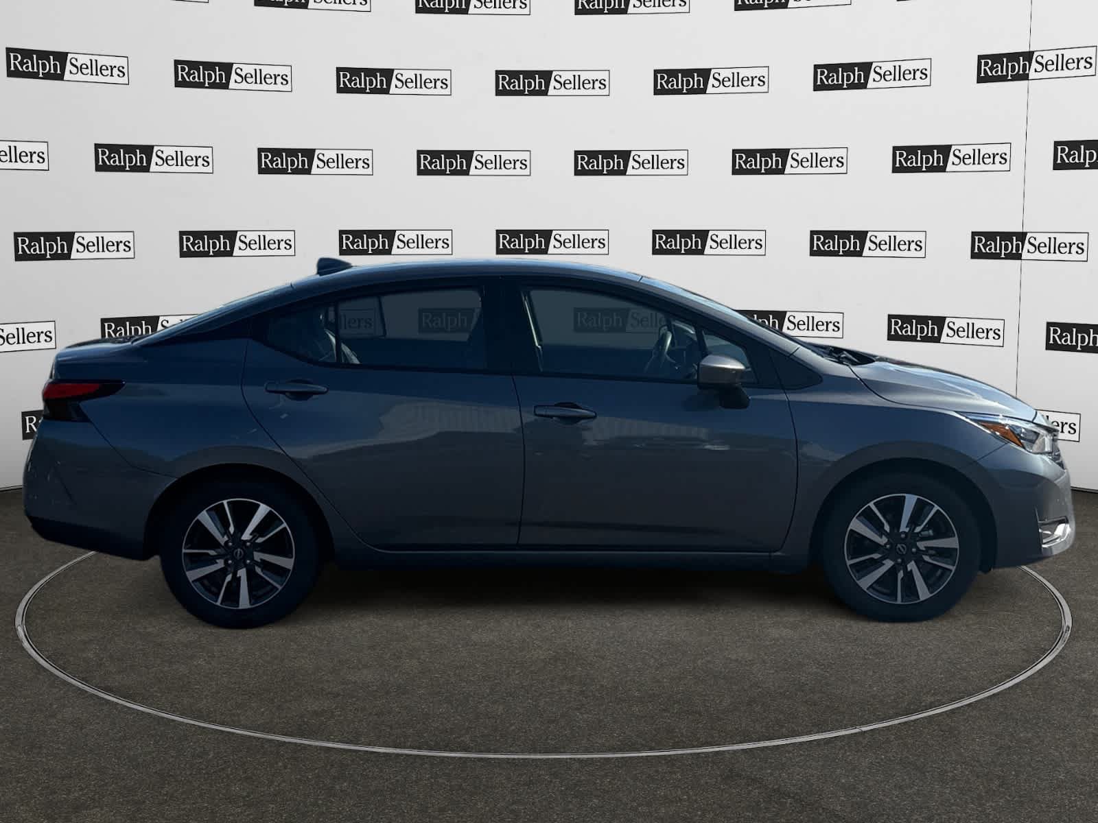 Used 2025 Nissan Versa SV FWD image 7