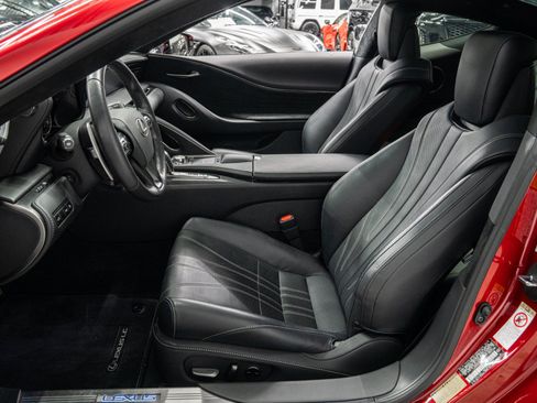 Used 2018 Lexus LC 500 Coupe w/ Touring Package RWD image 34