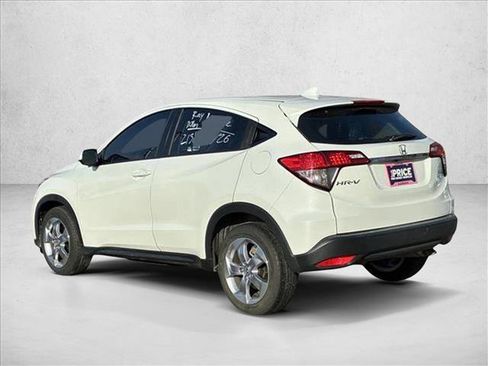 Used 2021 Honda HR-V LX image 7