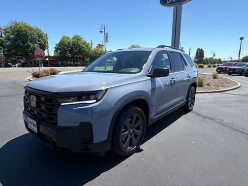 New 2026 Honda Pilot Sport image 1