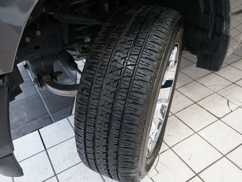Used 2022 RAM 1500 Big Horn AWD/4WD image 49