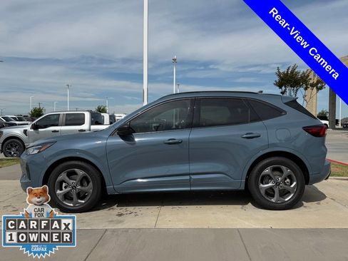 Used 2023 Ford Escape ST-Line w/ Tech Pack #1 image 11