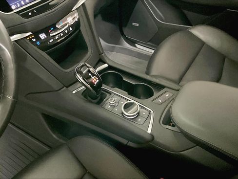 Used 2023 Cadillac XT5 Premium Luxury w/ LPO, Floor Liner Package image 16