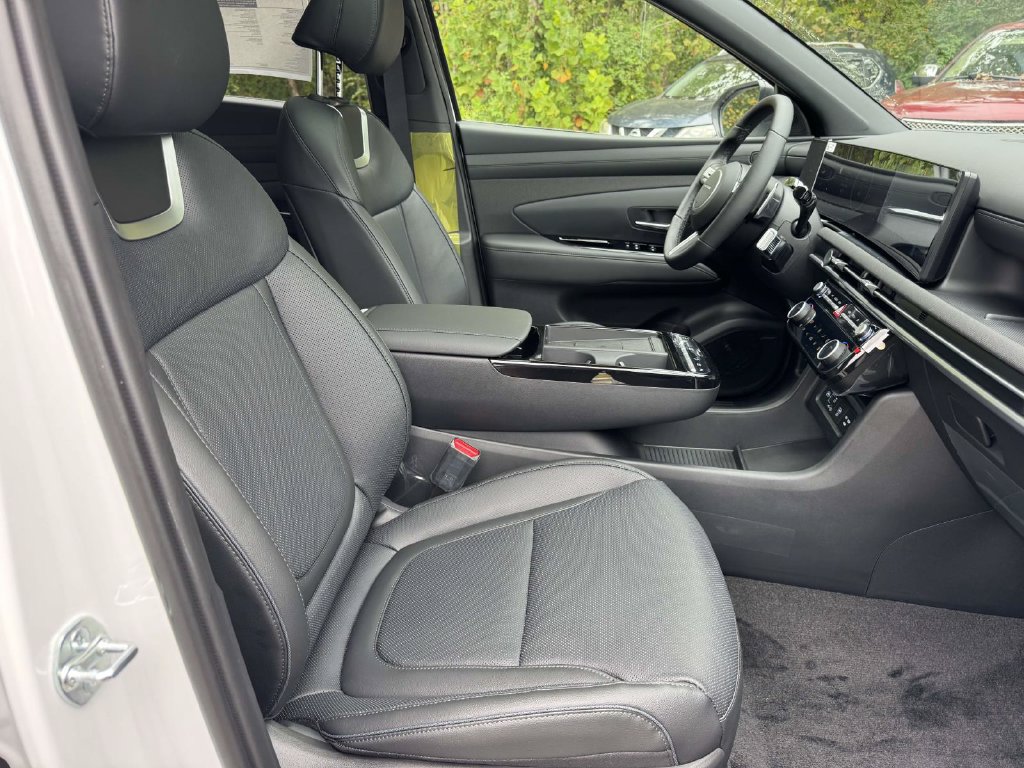 New 2026 Hyundai Tucson Limited AWD/4WD image 9